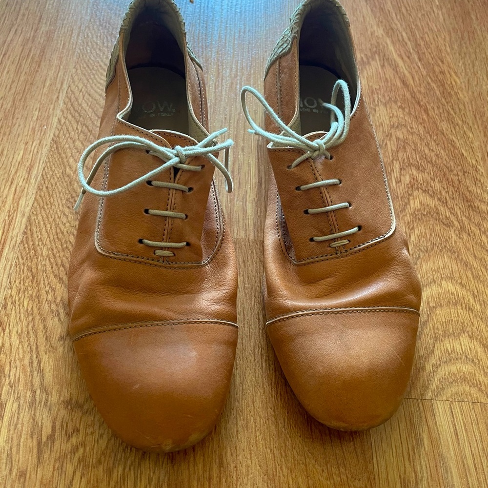 Leather flats